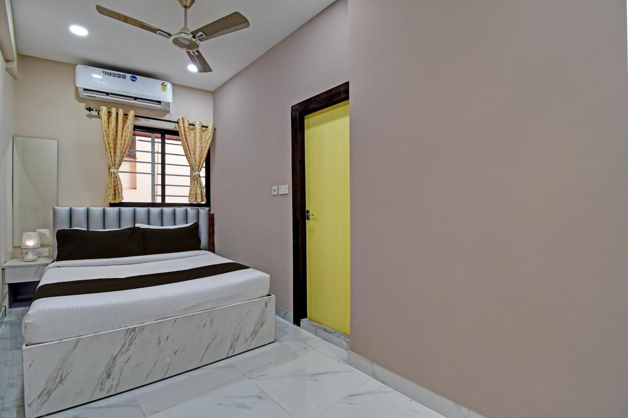 Super Hotel O Marquis Street Formerly Bk International Bara Bazar Exterior photo